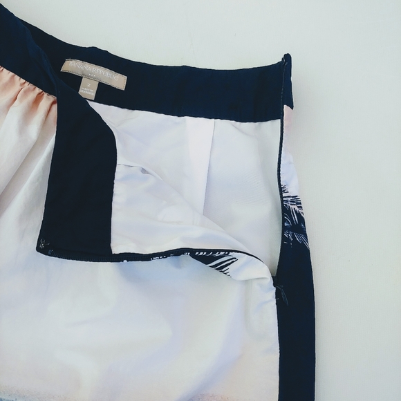 Banana Republic palm tree skirt size 2 - Picture 4 of 6